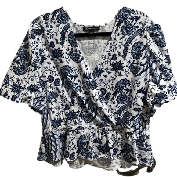 Inc Fitted waist Blouse Puff Sleeves Size L Blue White - Picture 1 of 7
